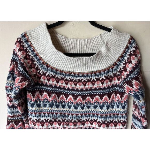 Abercrombie and Fitch AF Women's Off-Shoulder Knit Pullover Sweater Sweatshirt S - Picture 2 of 7